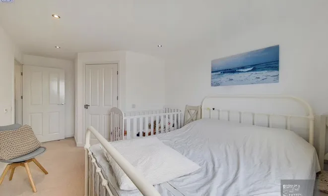 Недвижимость Church Road: 1