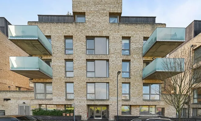 Недвижимость Hilltop Avenue: 6