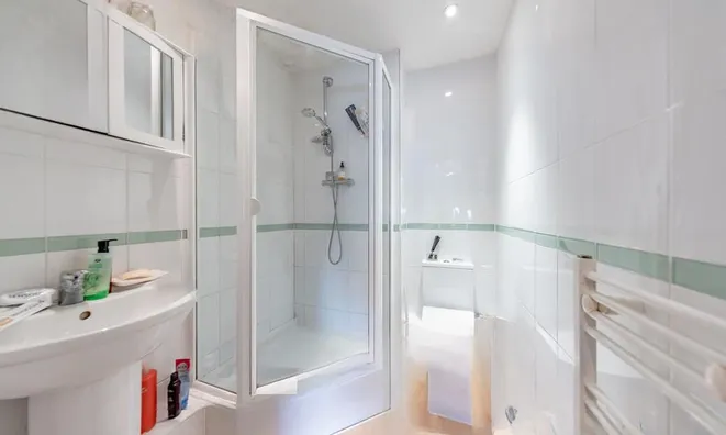 Недвижимость Poulton Court, Victoria Road: 1