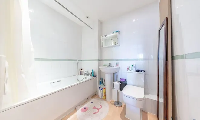 Недвижимость Poulton Court, Victoria Road: 2