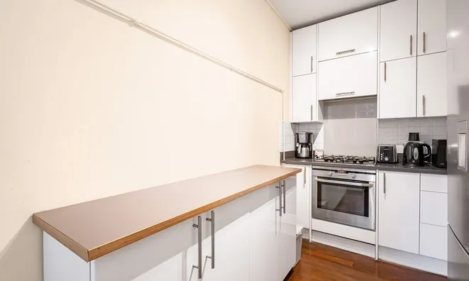 Недвижимость Acol Road: 1