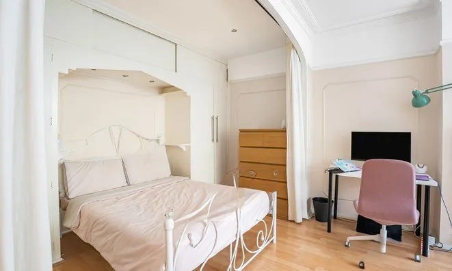 Недвижимость Acol Road: 13