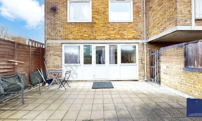 Недвижимость Cable Street: 10