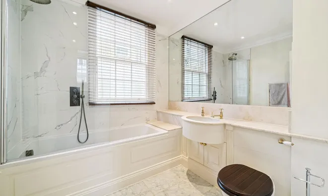 Недвижимость Hasker Street: 4