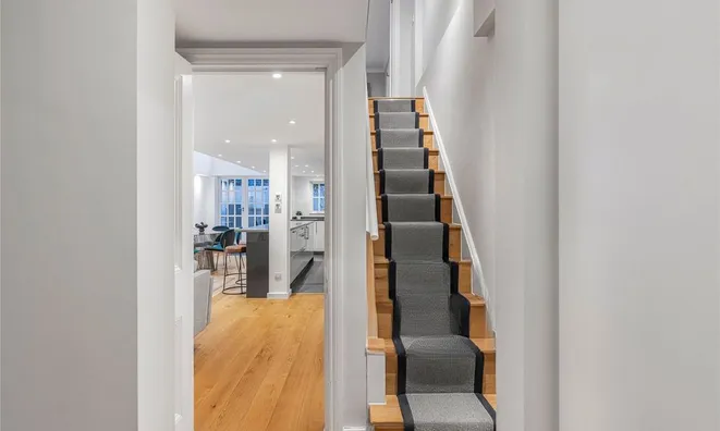 Недвижимость Seymour Walk: 24