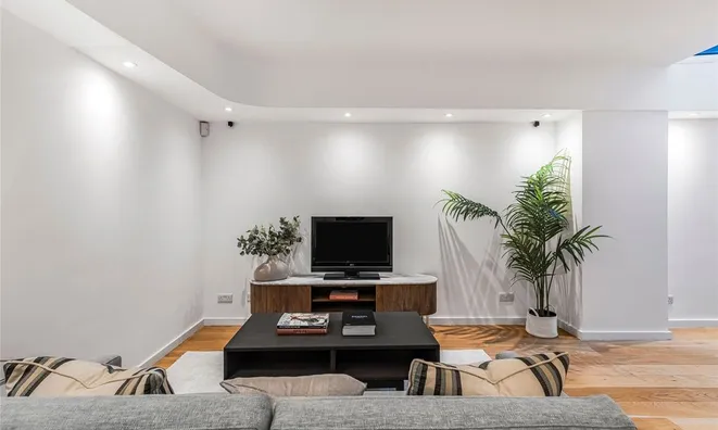 Недвижимость Seymour Walk: 27