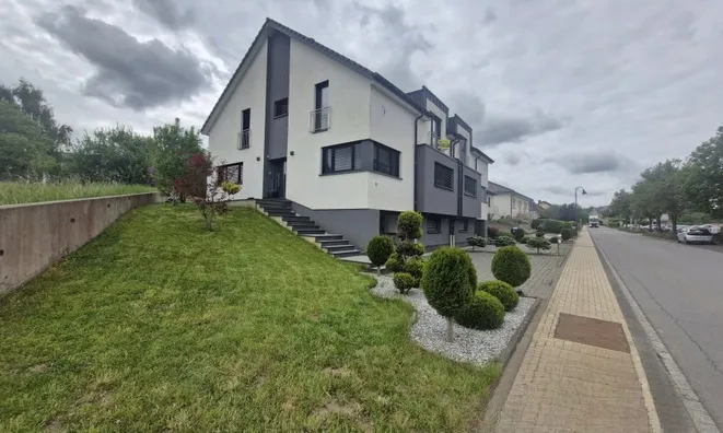 Недвижимость Semi-detached house 5 bedrooms for sale in Oberpallen: 1