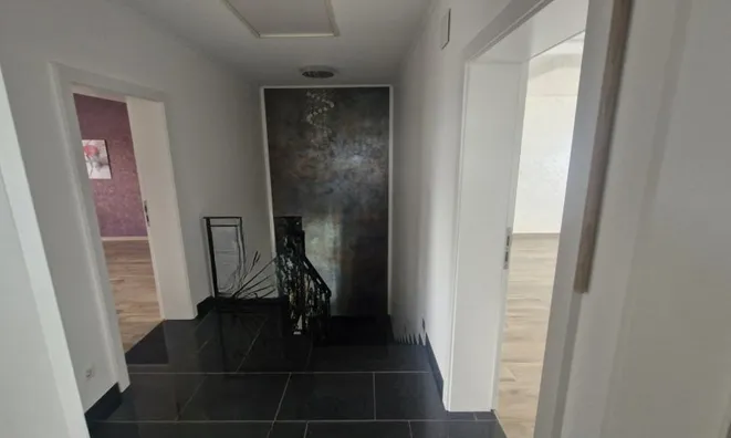 Недвижимость Semi-detached house 5 bedrooms for sale in Oberpallen: 2