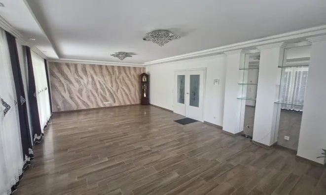 Недвижимость Semi-detached house 5 bedrooms for sale in Oberpallen: 3