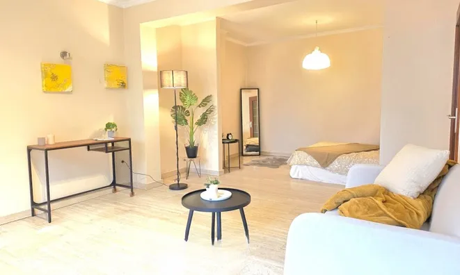 Недвижимость Studio for sale in Howald: 1
