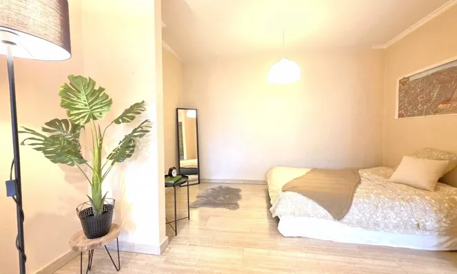 Недвижимость Studio for sale in Howald: 2