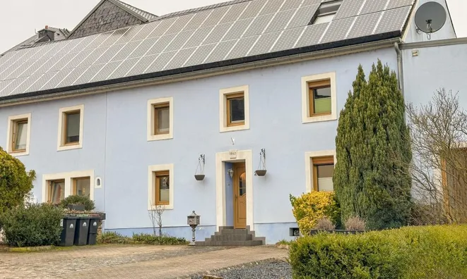 Недвижимость House 4 bedrooms for sale in Niederfeulen: 1