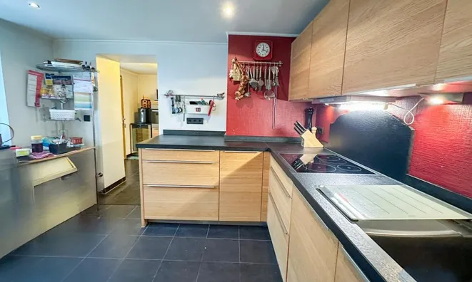 Недвижимость House 4 bedrooms for sale in Niederfeulen: 3