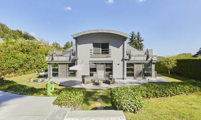 Недвижимость House 4 bedrooms for sale in Schrassig: 1