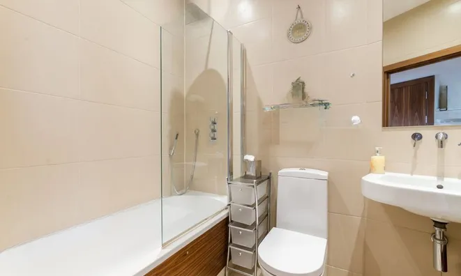 Недвижимость Lillie Road, Fulham: 2