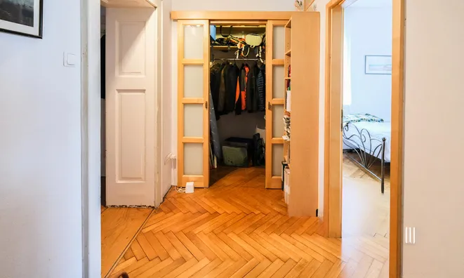 Недвижимость Трёхкомнатная квартира, Бежиград: 10