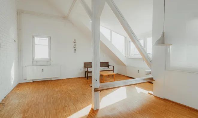 Недвижимость Квартира 3-комнатная Новая Бежиград: 2