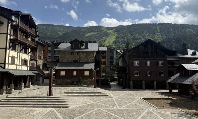 Недвижимость Apartment for sale in Canillo, 2 bedrooms: 6
