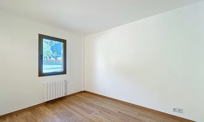 Недвижимость Townhouse for sale in Encamp, 4 bedrooms: 30