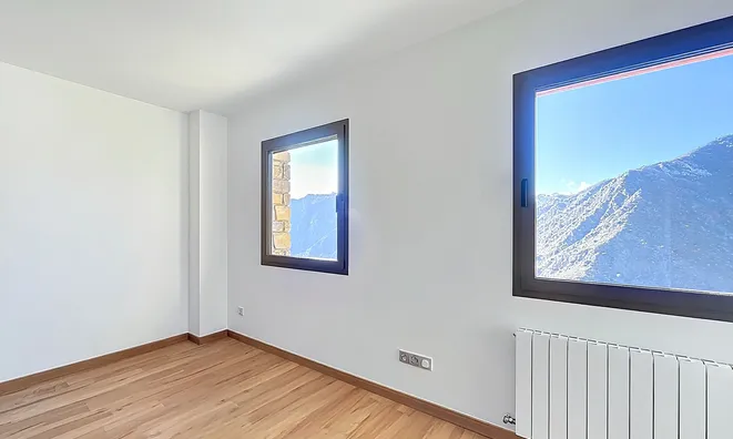 Недвижимость Townhouse for sale in Encamp, 4 bedrooms: 32