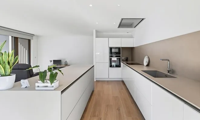 Недвижимость Apartment for sale in Escaldes Engordany, 3 bedrooms: 4