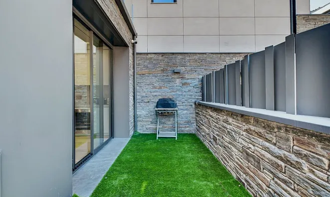 Недвижимость House with garden and terraces in Escàs: 11