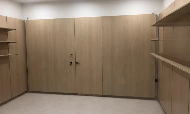 Недвижимость Коммерческое помещение Бежиградский Двор: 6