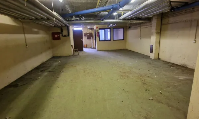 Недвижимость Офисно-складское помещение Бежиград: 3