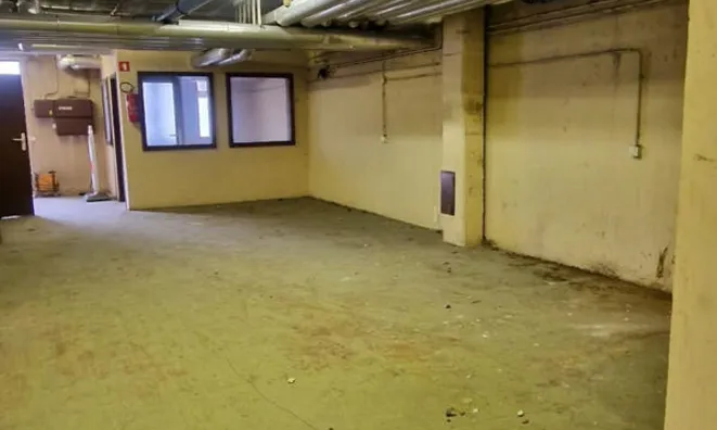 Недвижимость Коммерческое помещение Бежиград: 6