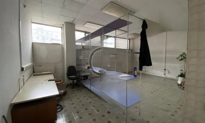 Недвижимость Коммерческое помещение Центр: 4