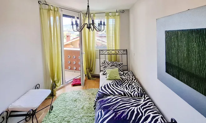 Недвижимость Четырёхкомнатная квартира на Долинской улице: 6