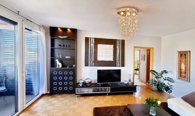 Недвижимость Четырёхкомнатная квартира на Долинской улице: 11