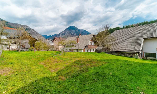 Недвижимость Участок, готовый к застройке в Бегунье-на-Гореньскем: 2