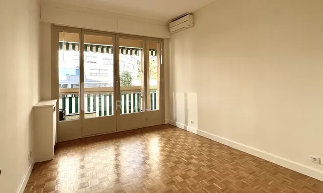 Недвижимость Apartment Monaco, La Rousse: 1
