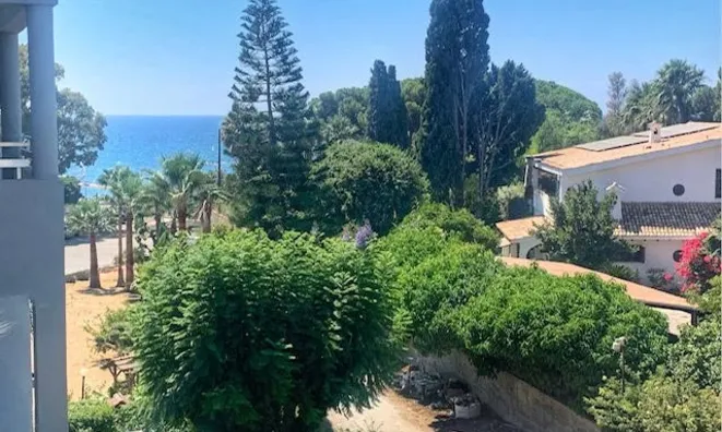 Недвижимость 5 Bedroom Apartment For Sale in Limassol, Potamos Germasogeia: 1