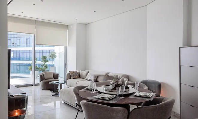 Недвижимость Seafront 2 Bedroom Apartment for Sale in Neapolis, Limassol: 2