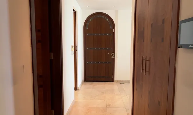 Недвижимость 2 Bedroom Apartment For sale in Agios Tychonas, Limassol: 15