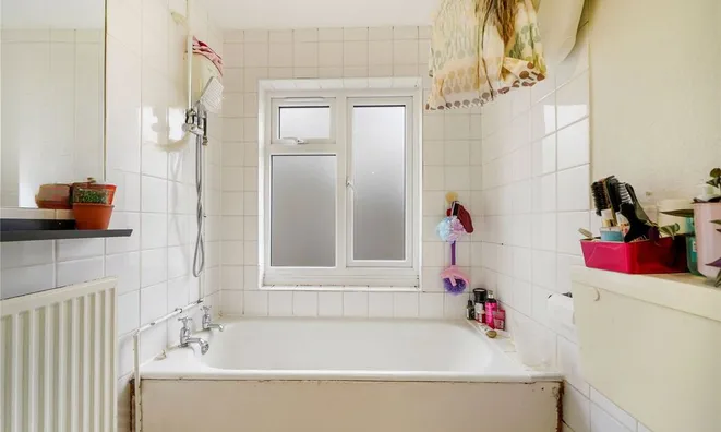 Недвижимость Carleton Road: 6