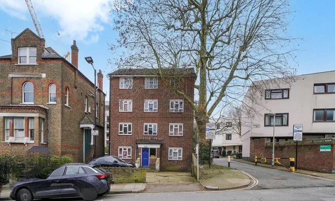 Недвижимость Carleton Road: 11