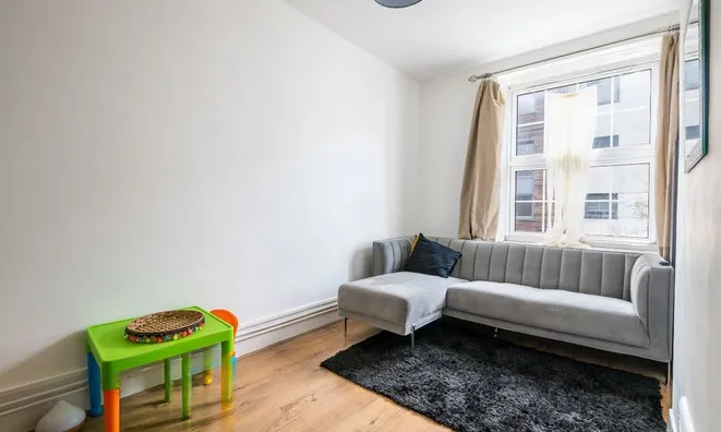 Недвижимость Flat, Rumball House, Harris Street: 8