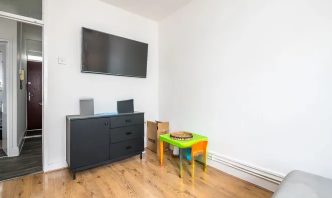 Недвижимость Flat, Rumball House, Harris Street: 9