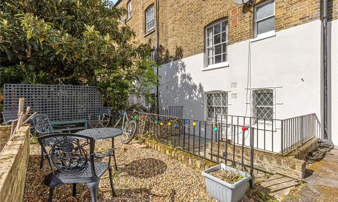 Недвижимость Vassall Road: 3