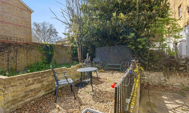 Недвижимость Vassall Road: 4