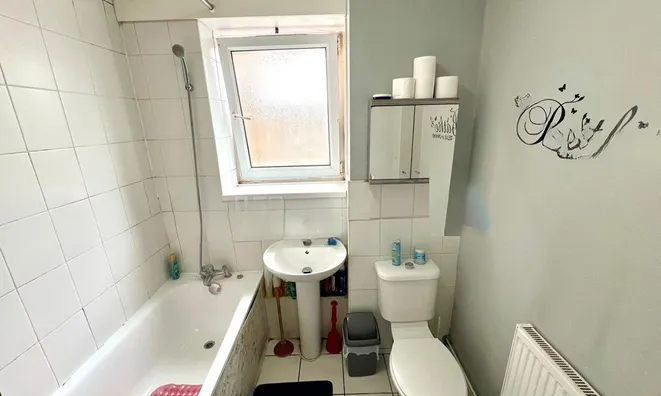 Недвижимость Cambridge Heath Road: 6