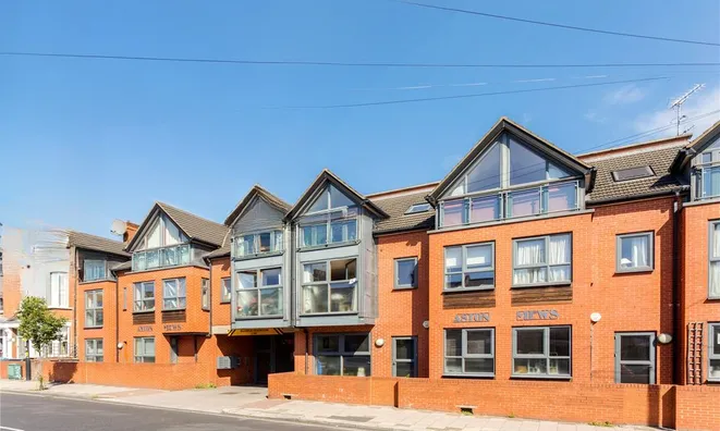 Недвижимость Kilburn Lane: 4