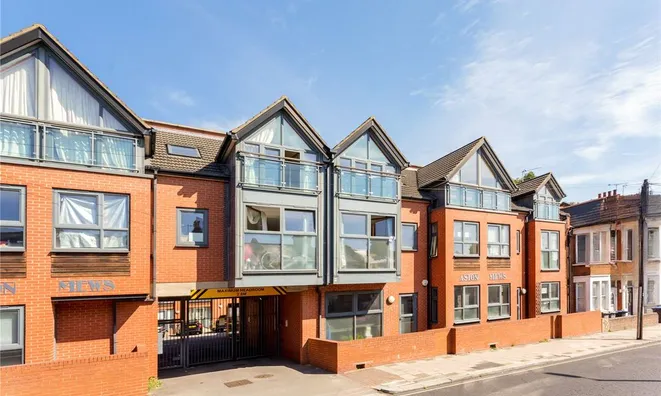 Недвижимость Kilburn Lane: 9