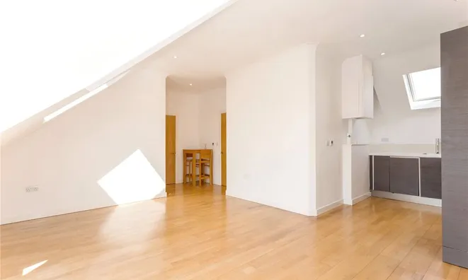 Недвижимость Kilburn Lane: 10