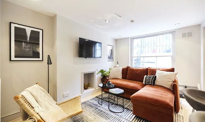 Недвижимость Amwell Street: 12