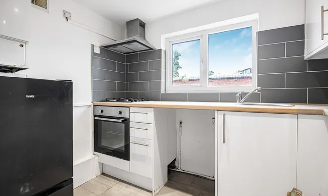 Недвижимость Beatrice Road: 12