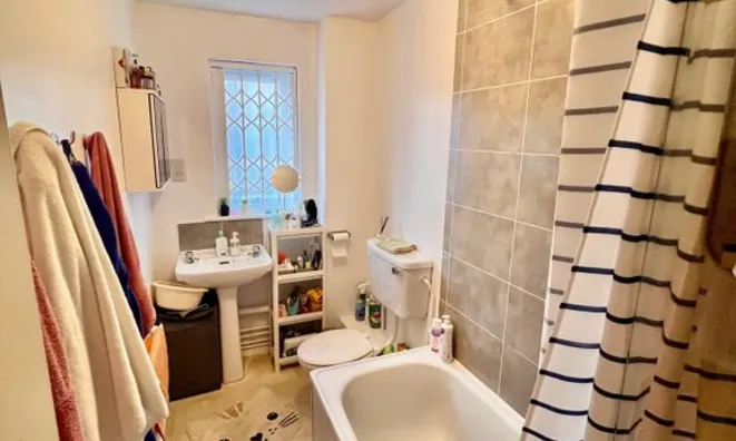 Недвижимость Brondesbury Villas: 3